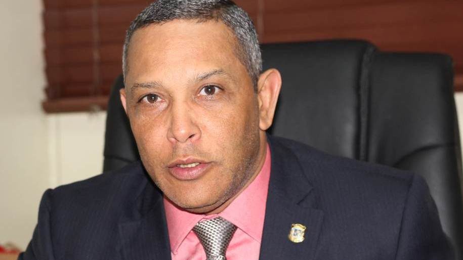 El senado llama a Bartolomé Pujals para responder sobre escándalo en la OGTIC