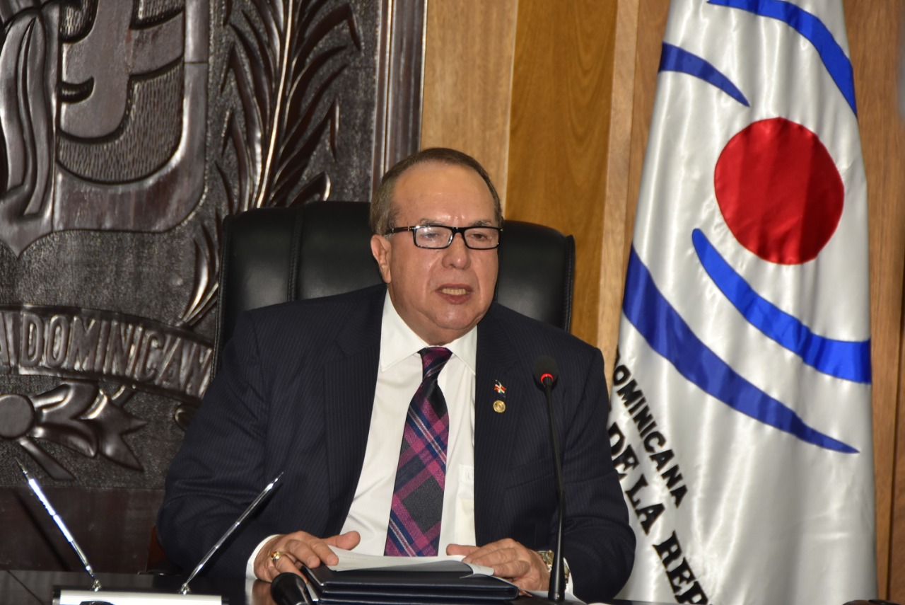 Cámara de Cuentas es allanada con militares