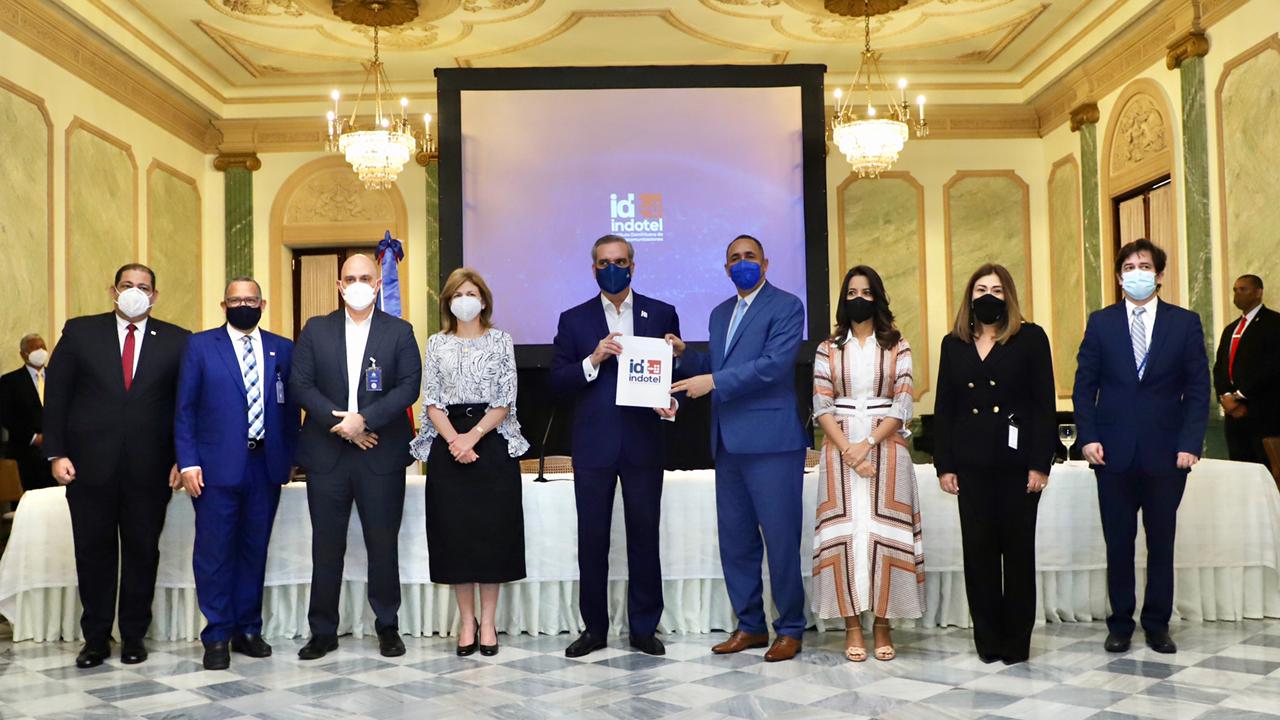 Presidente anuncia licitación internacional para funcionamiento Red 5G a nivel nacional.