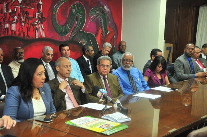 médicos iniciarán plan de lucha para que ARS modifiquen tarifas