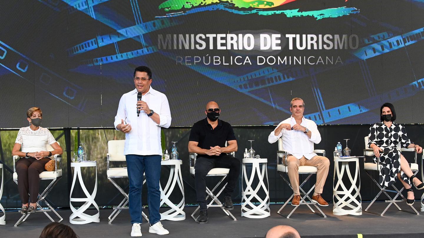 Gobierno y Gabinete de Turismo lanzan Plan para reimpulsar Puerto Plata y convertirla en líder de la industria del Cine en la región