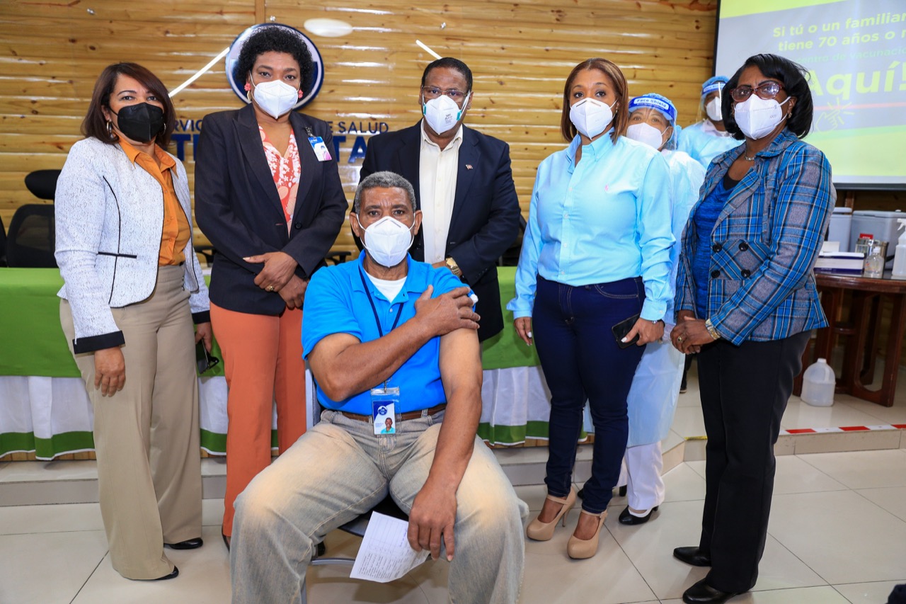 SRSM instala en su sede unidad de vacunación contra Covid-19 para la población