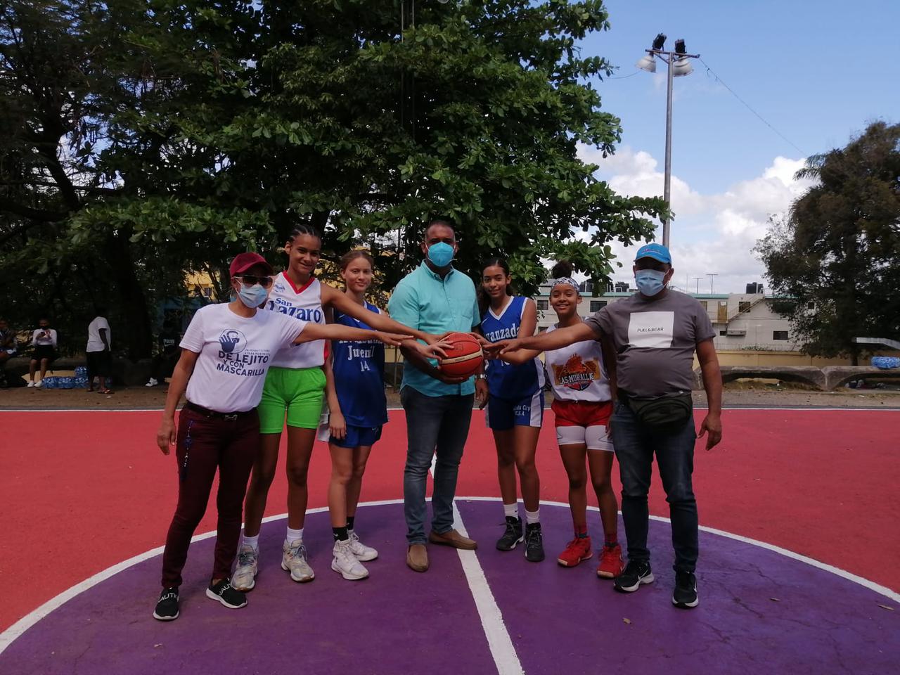 Continúa el desarrollo del Torneo de baloncesto U-25 del Municipio Santo Domingo Oeste.