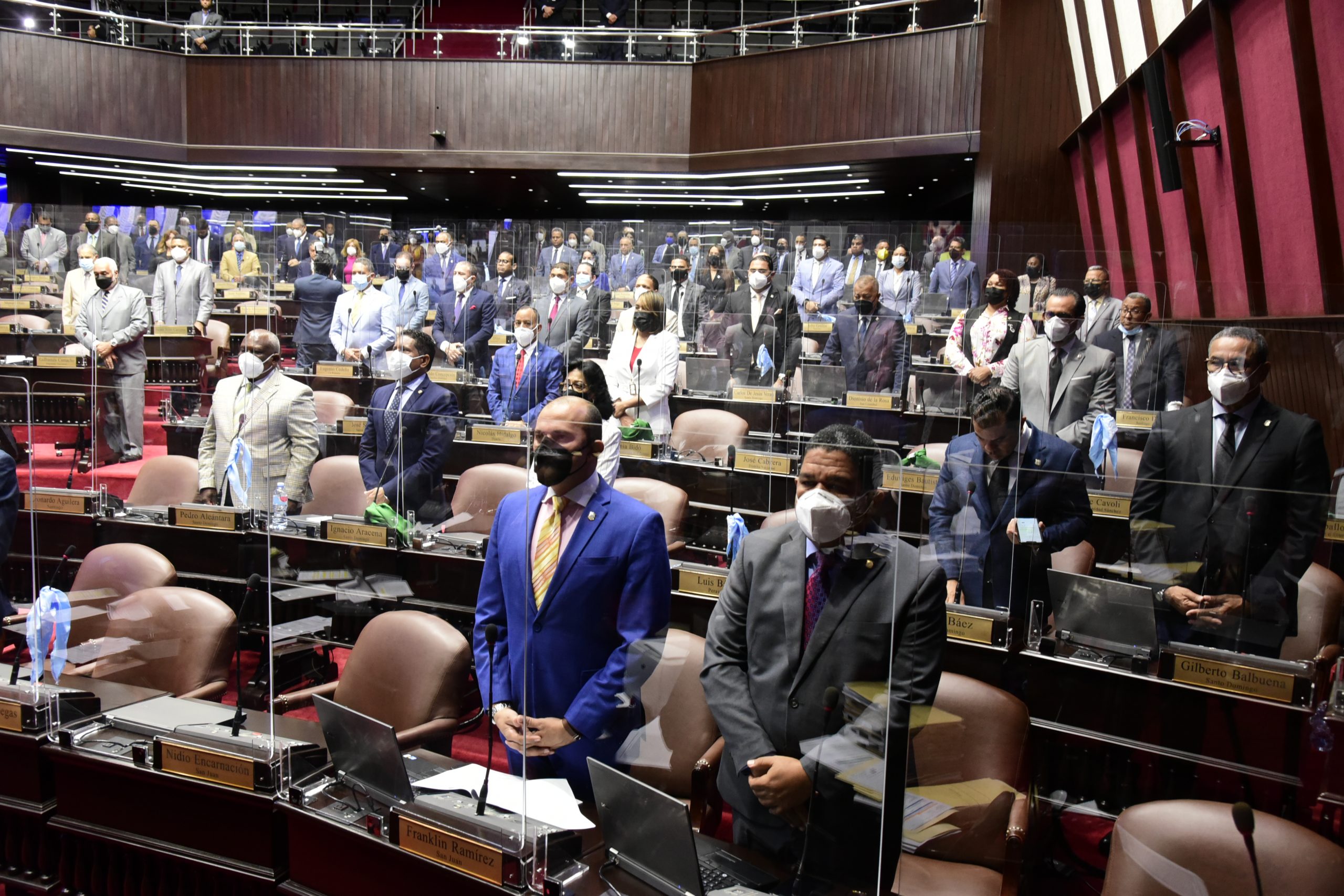 Diputados convierten en ley proyecto de ley de mejora regulatoria y simplificación de trámites