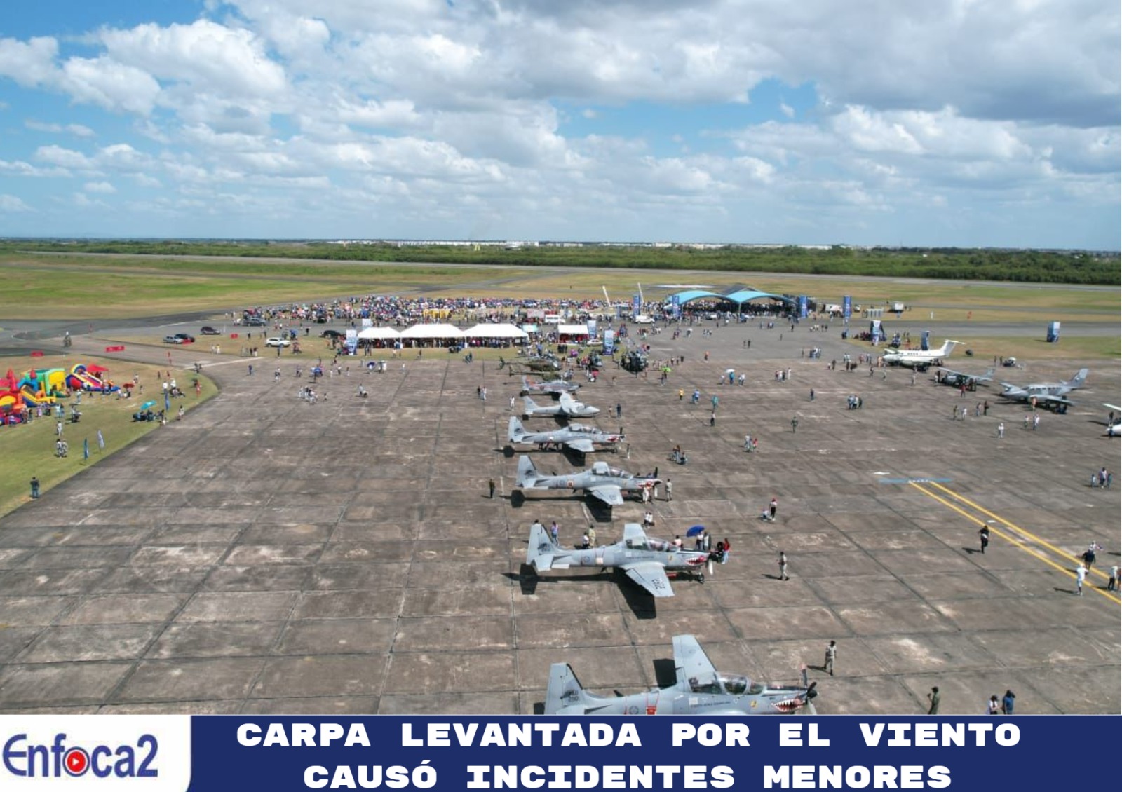Carpa levantada por el viento causó incidentes menores