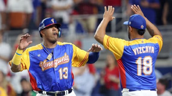 Venezuela derrota a República Dominicana por primera vez en la historia del Clásico Mundial