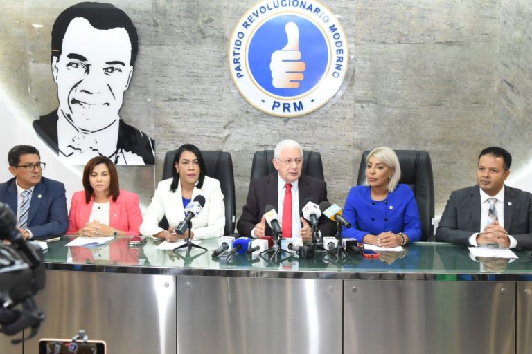 Diputado propone la creación del Ministerio del Dominicano en el Exterior.