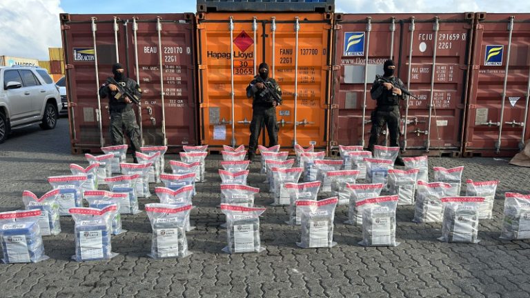 EN CAUCEDO: FRUSTRAN ENVÍO DE 278 PAQUETES PRESUMIBLEMENTE COCAÍNA A FRANCIA
