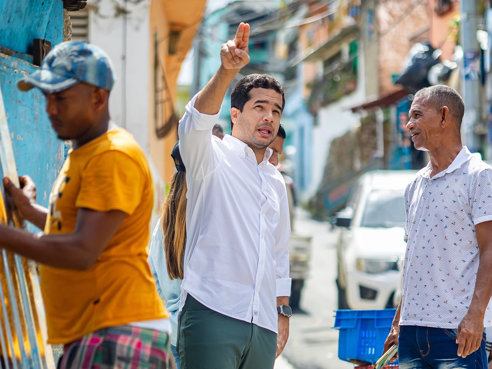 Diputado Omar Fernández informa locales de FP en DN servirán de albergues y centros de acopio.