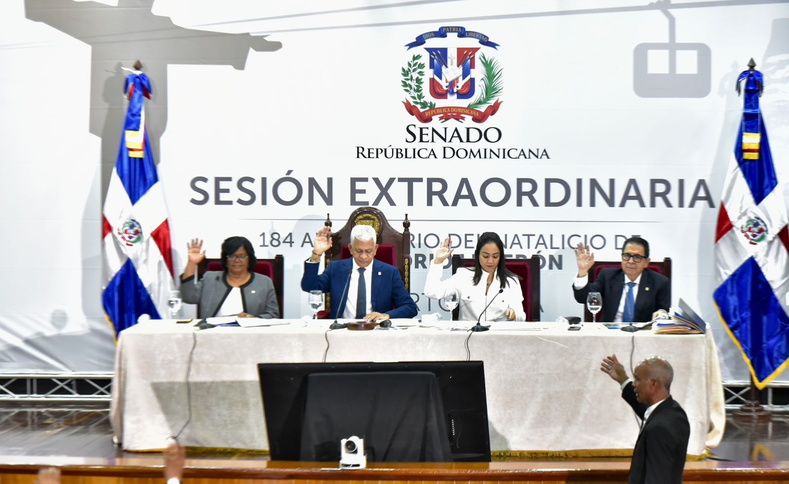 Senado honra memoria de Luperon con sesión extraordinaria en Puerto Plata