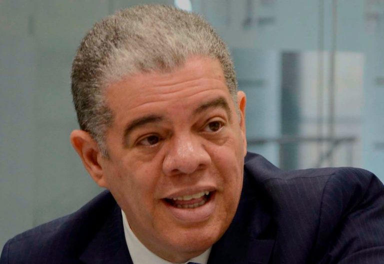 PLD expulsa de manera deshonrosa a Carlos Amarante Baret por atentar contra la unidad del partido