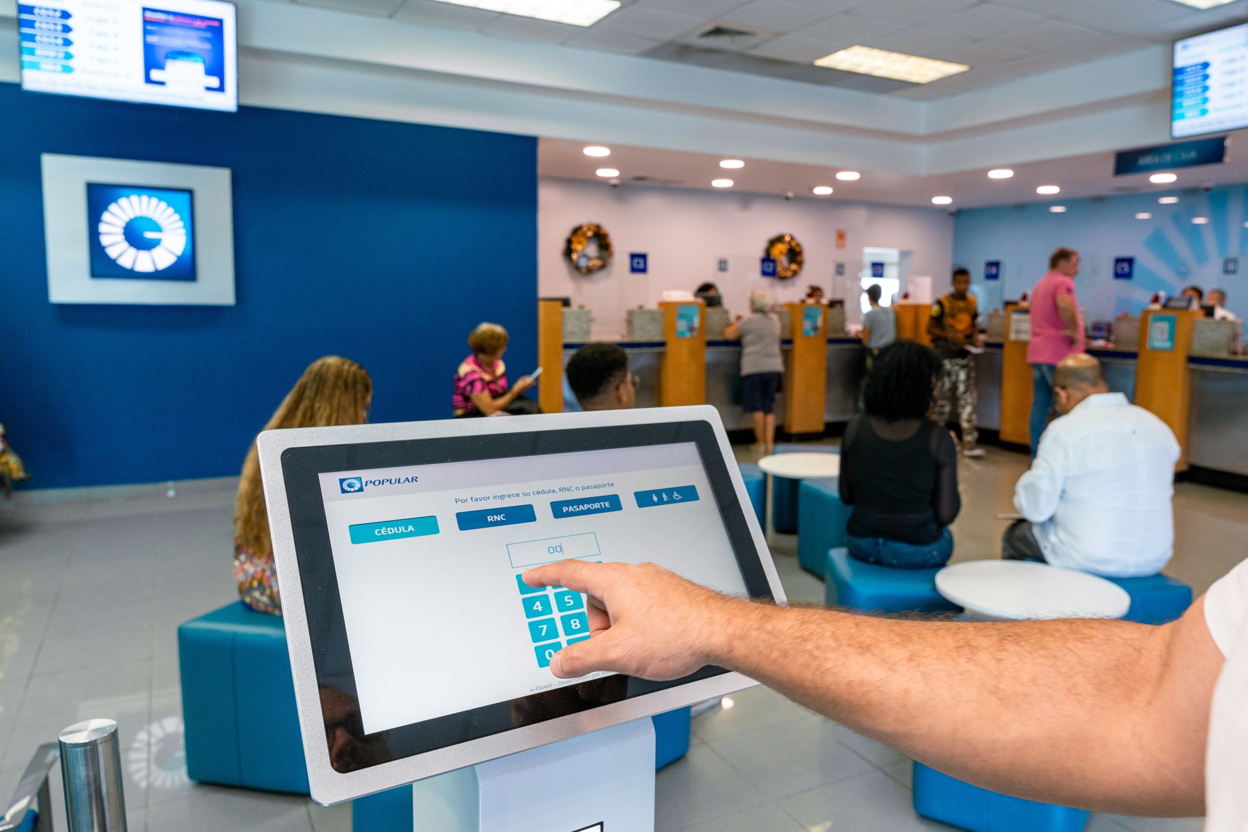 100 sucursales del Banco Popular cuentan ya con sistema de gestión de filas 