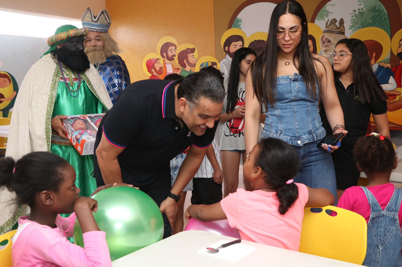 Luis Alberto: En este Día especial de los Santos Reyes me satisface ver una sonrisa en cada niño