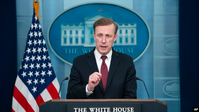 EE.UU. advierte que sus ataques en Oriente Medio no han terminado 