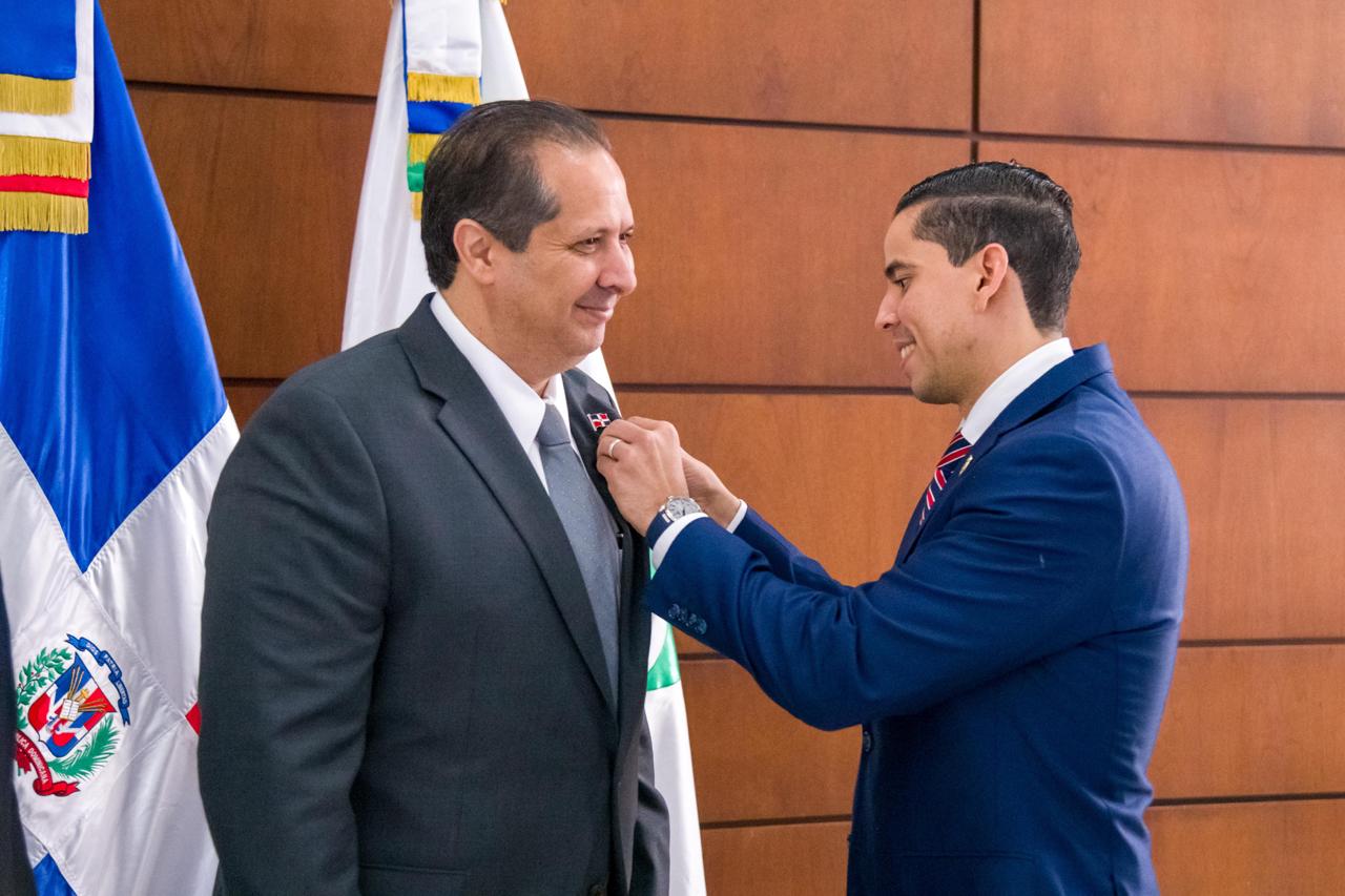 Ministro de Salud asume vicepresidencia del Consejo Nacional de la Seguridad Social.