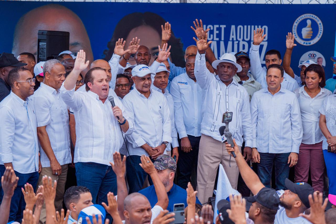 Paliza juramenta director municipal del PLD en Gonzalo.