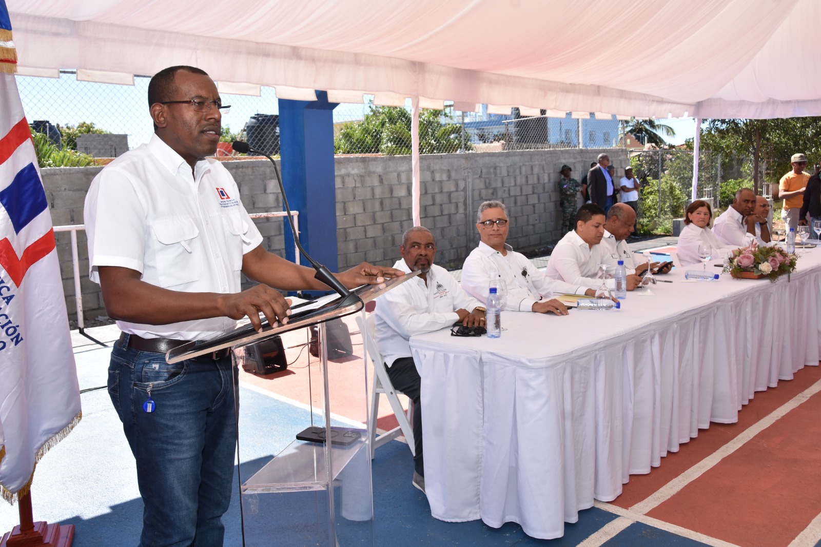 Gobierno entregará títulos de propiedad en los municipios de Matanzas y Montellano.