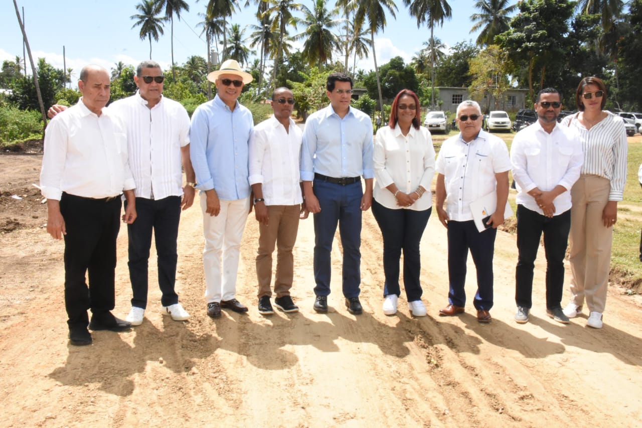 Turismo deja iniciado trabajos de remodelaciones de calles en Arroyo Barril por 48 millones de pesos