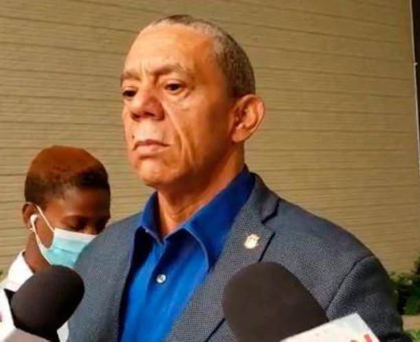 Gobierno insiste en comprar voluntades