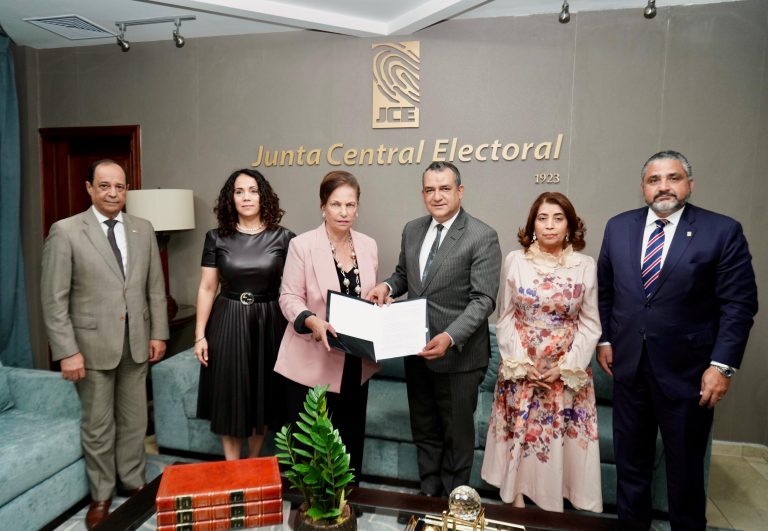 Coalición Opositora Exige JCE Garantías Para Acudir A Proceso De Mayo