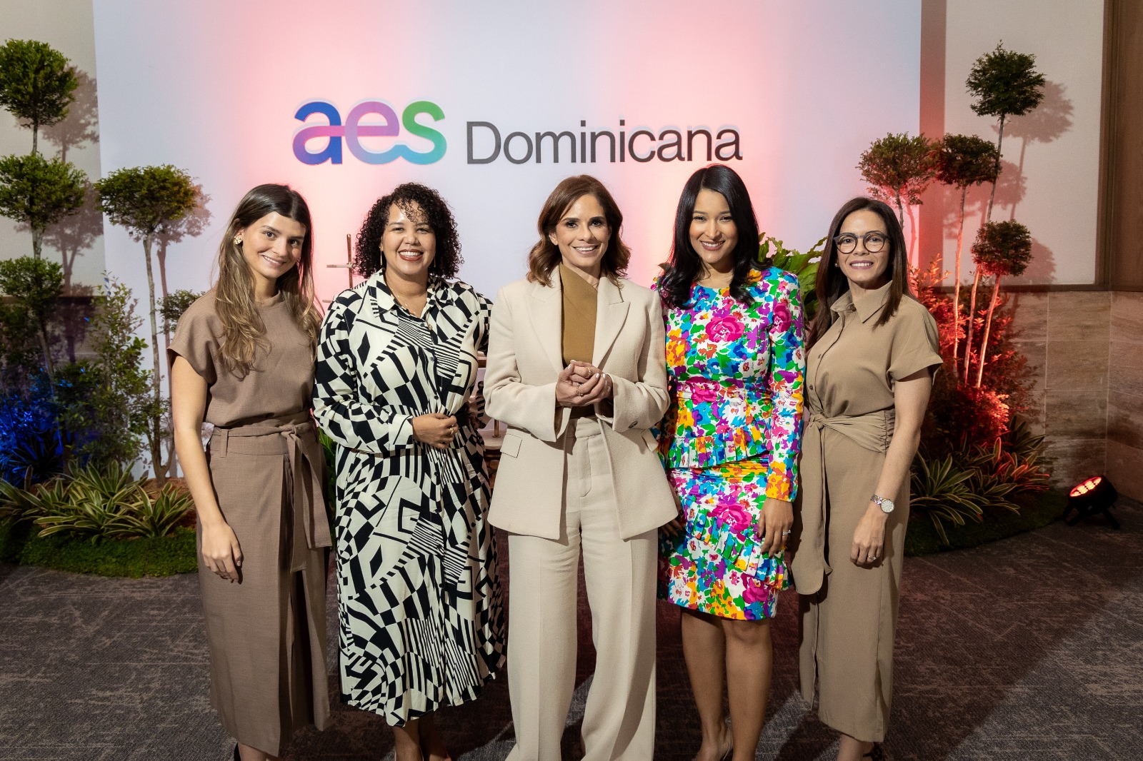 AES Dominicana Lugar Ideal Para mujeres laborar en RD
