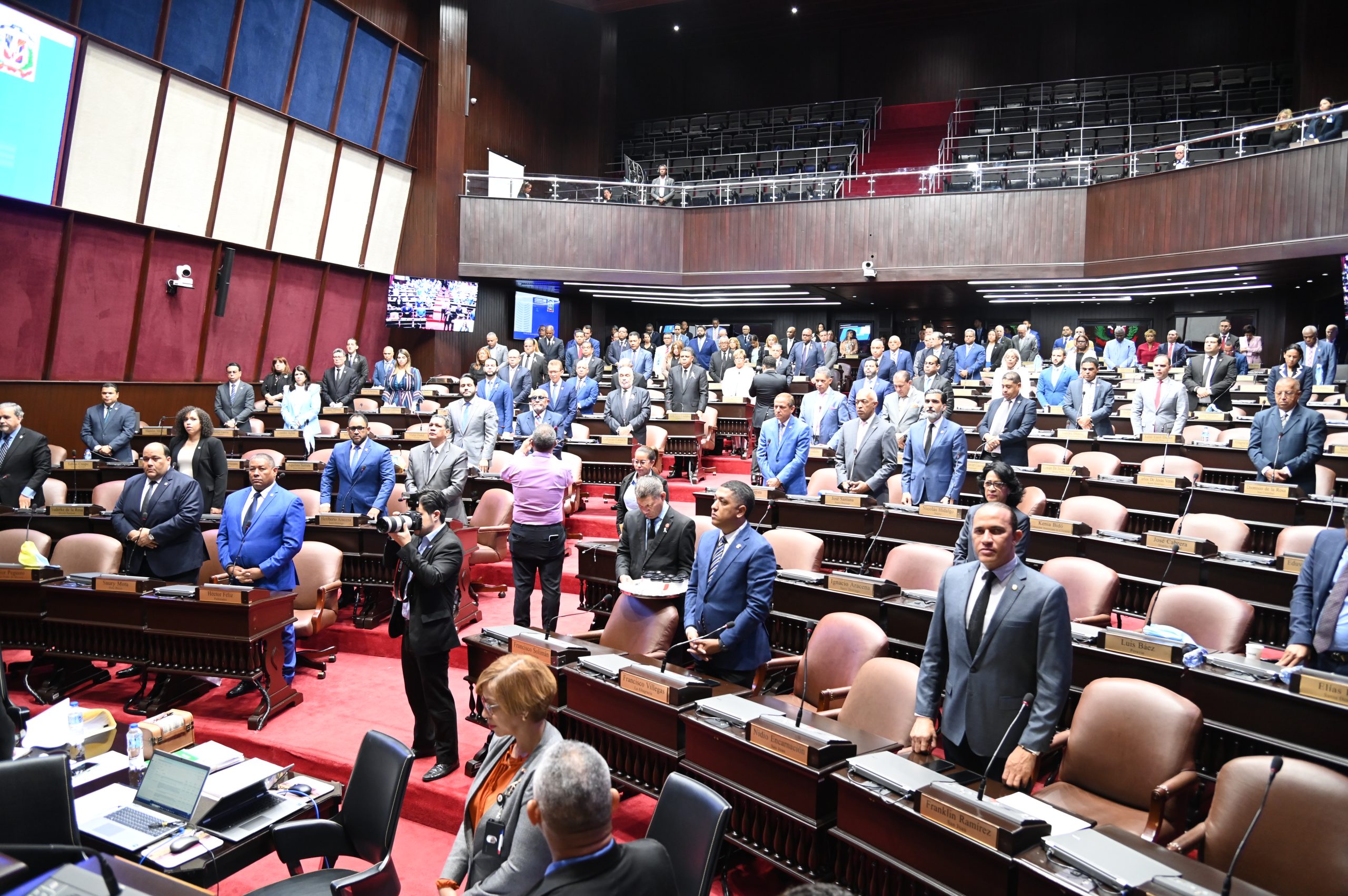 Diputados respaldan acciones del Estado dominicano ante la crisis haitiana