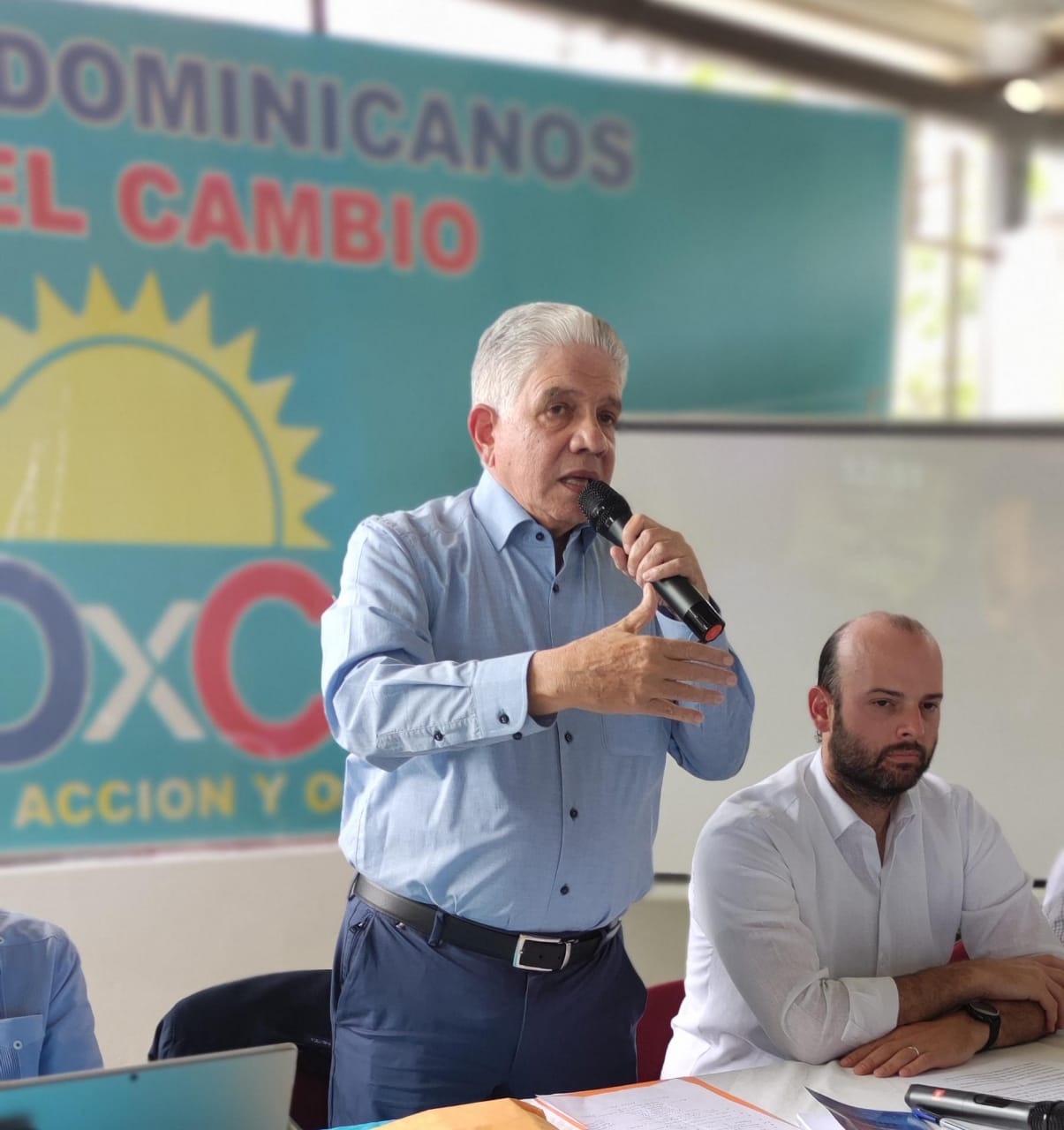 DXC Respalda Posición Abinader Frente ACNUR