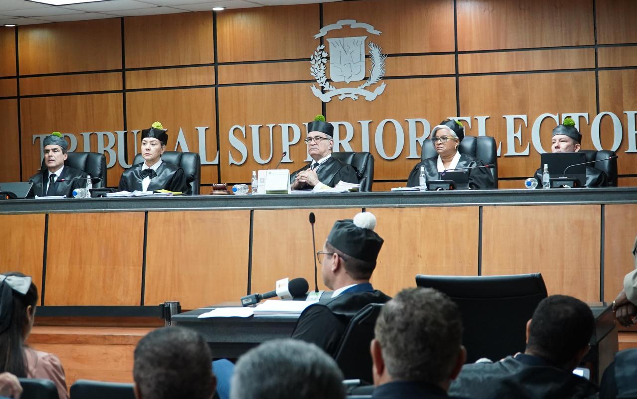 TSE Revoca Resolución JCE