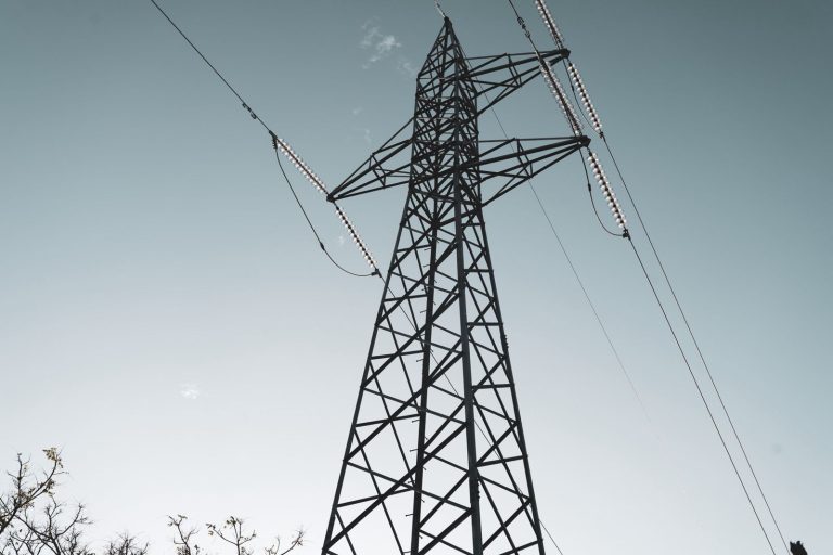 ETED Realiza Mantenimiento En Línea 138 Kv Sin Afectar A Residentes Locales