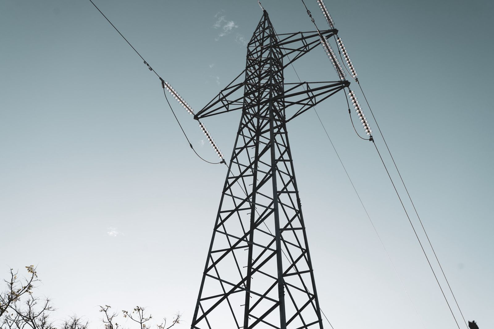 ETED Realiza Mantenimiento En Línea 138 Kv Sin Afectar A Residentes Locales