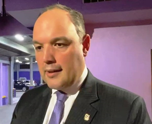 Senador de Barahona se solidariza con familia de «Papo El Menor»