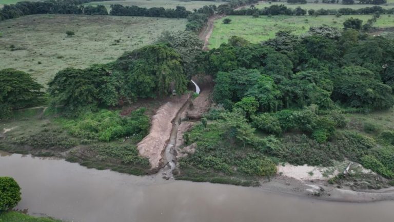 Con sistema de bombeo en La Vigía INDRHI garantiza el riego a productores Dajabón