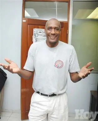 Volleybolista Héctor Romero Narra Su Experiencia En El Volleyball