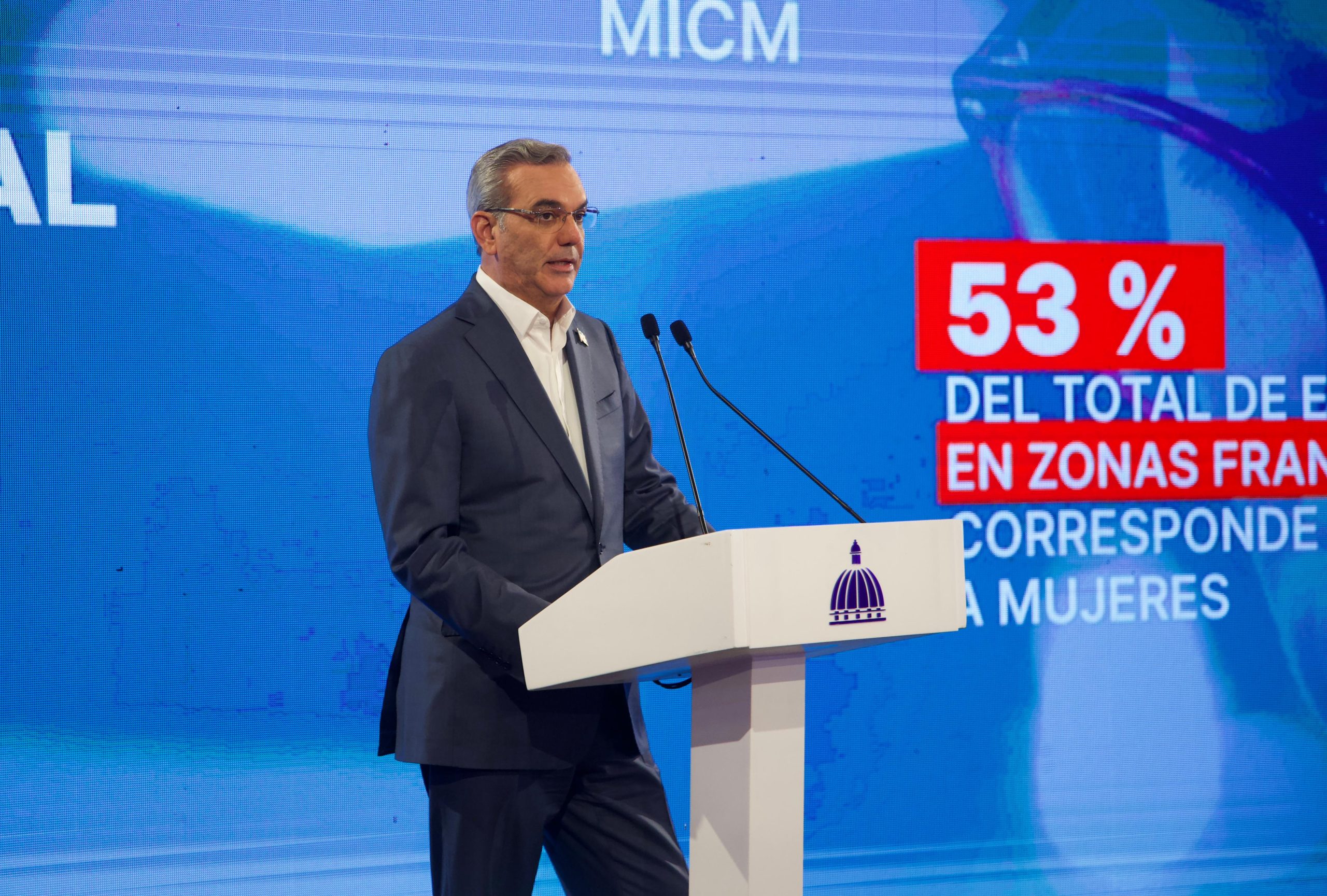 Abinader Destaca Disminución Embarazos A Temprana Edad