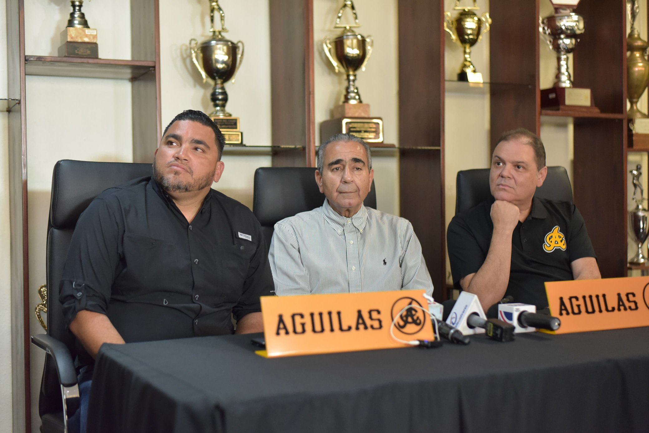 Manny Dirigirá Águilas Cibaeñas