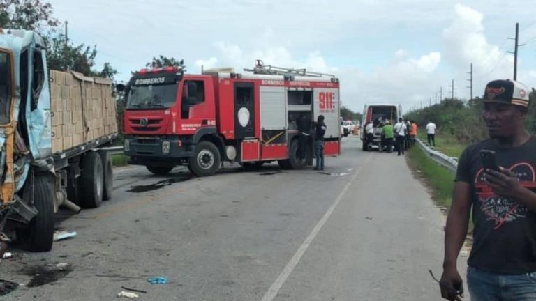 Se Registra Accidente En Autovía Del Coral