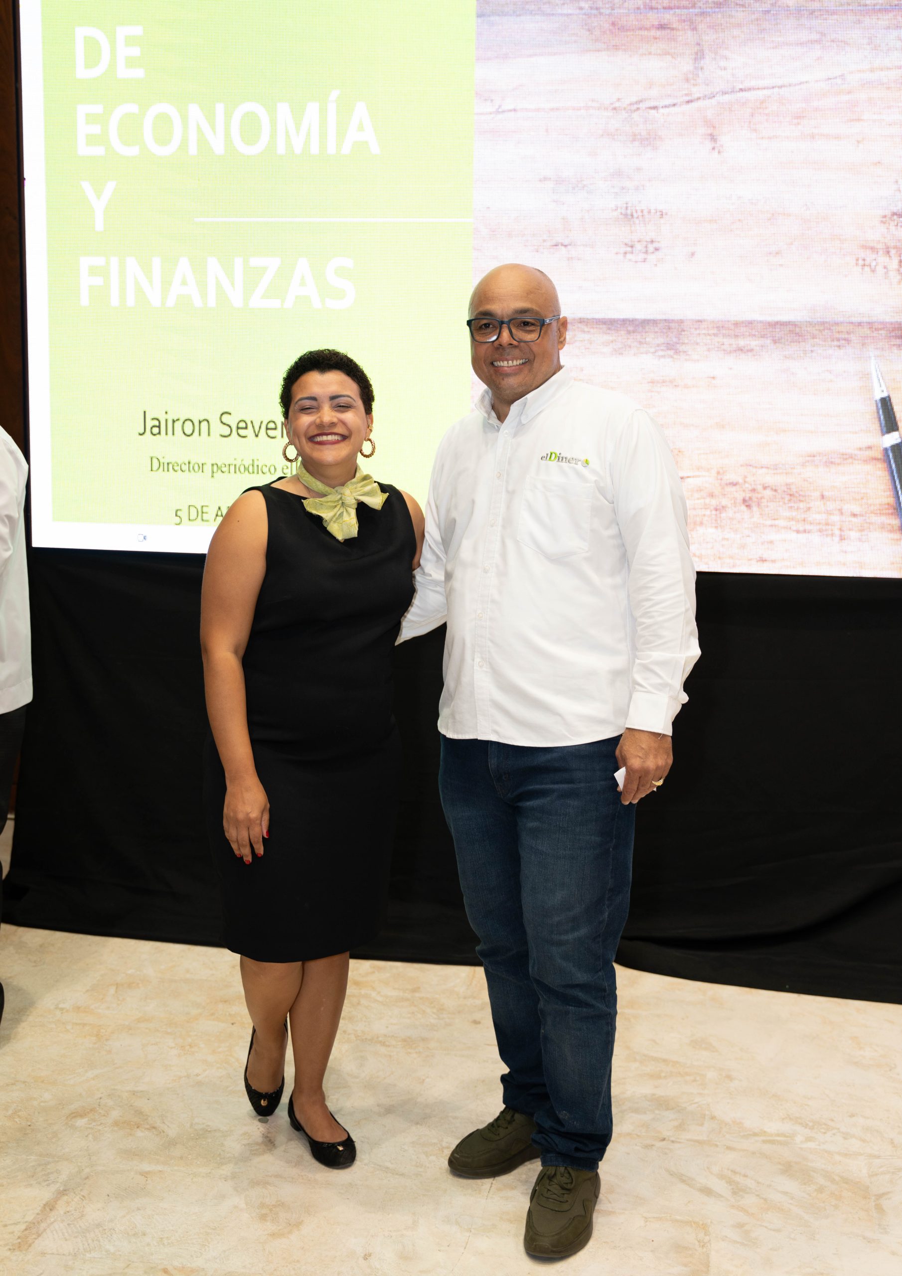 Jairon Severino Imparte Charla Periodismo Económico