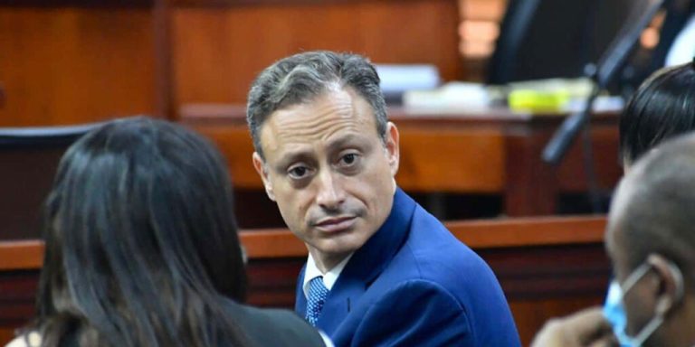 Juez envía a juicio de fondo a Jean Alain Rodríguez y otros imputados tras larga audiencia