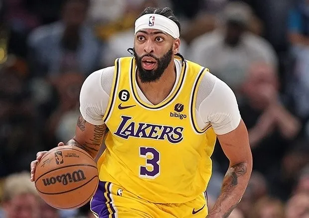 Los Lakers se mantienen respirando