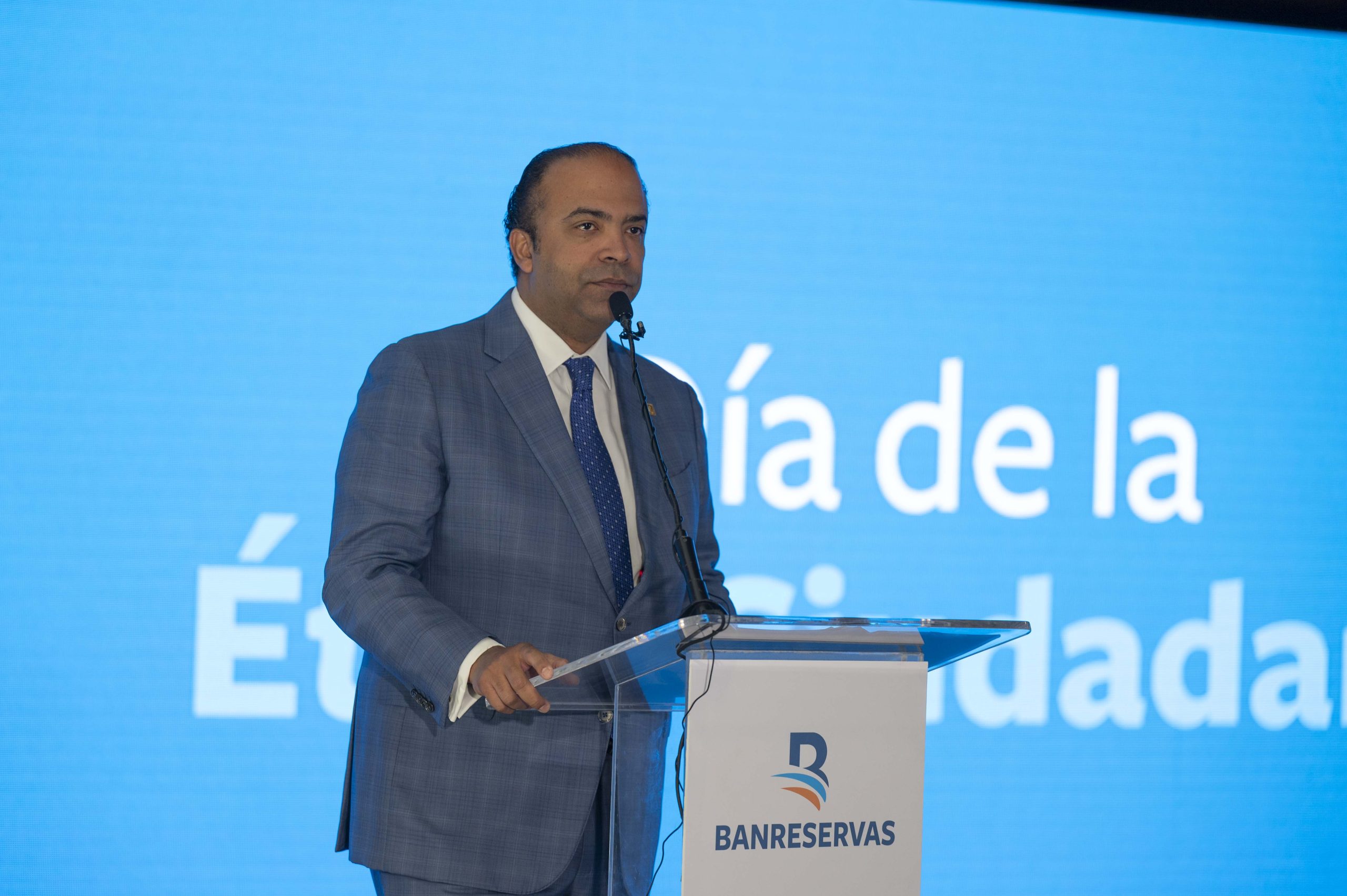 Banreservas desarrolla conferencia sobre desempeño ético empresarial
