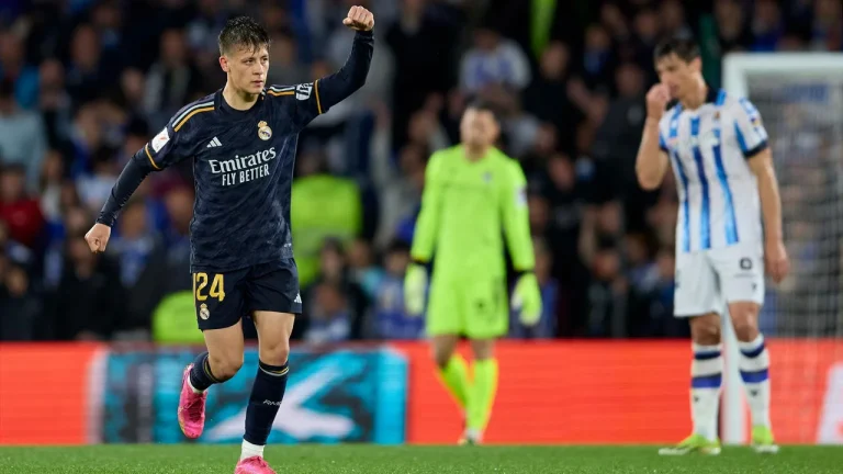 Real Madrid vence 1-0 a Real Sociedad y sueña con el título