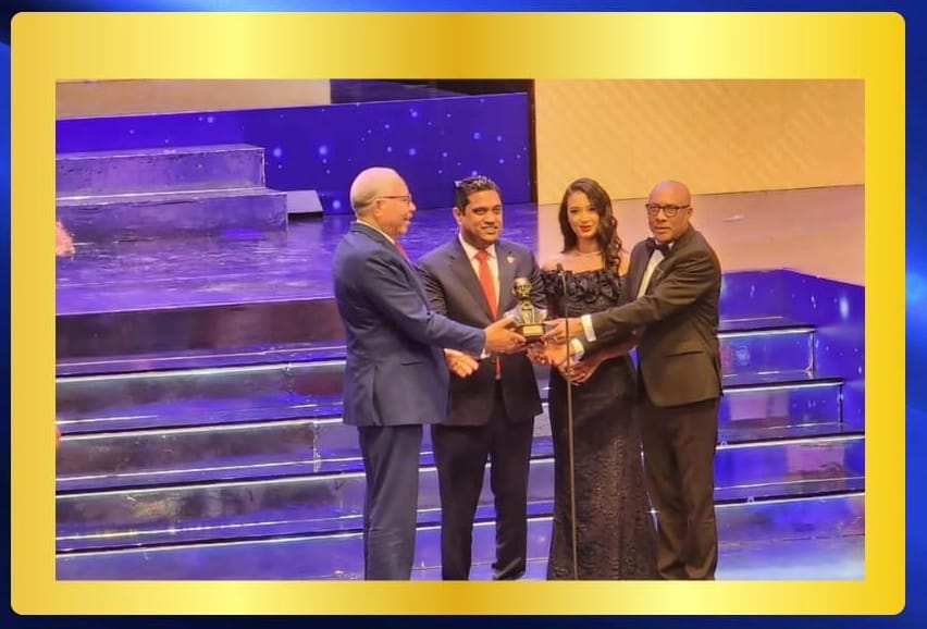 Premios Juan Pablo Duarte reconoce a Kelvin Cruz y David Collado