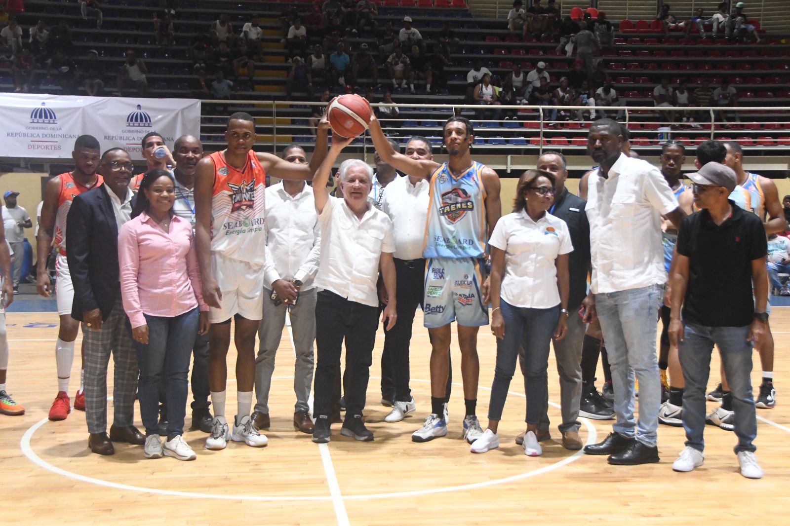 Caminantes Debutan Con Triunfo Frente A Trenes En Inicio TBS Provincia de Santo Domingo