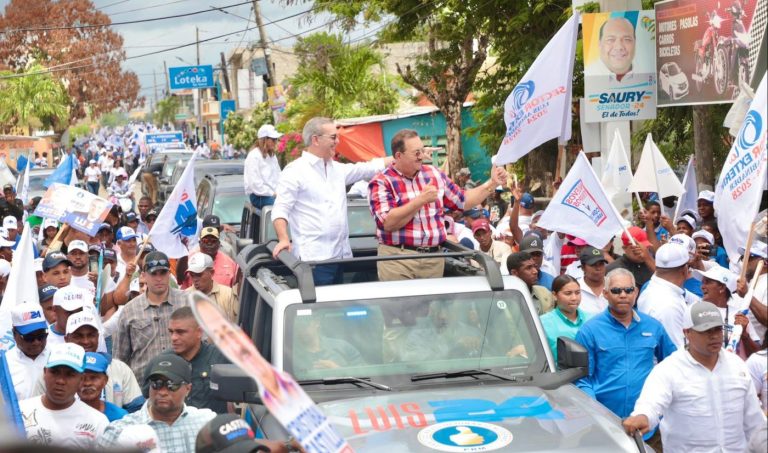 Abinader moviliza miles de perremeistas en Hato Mayor