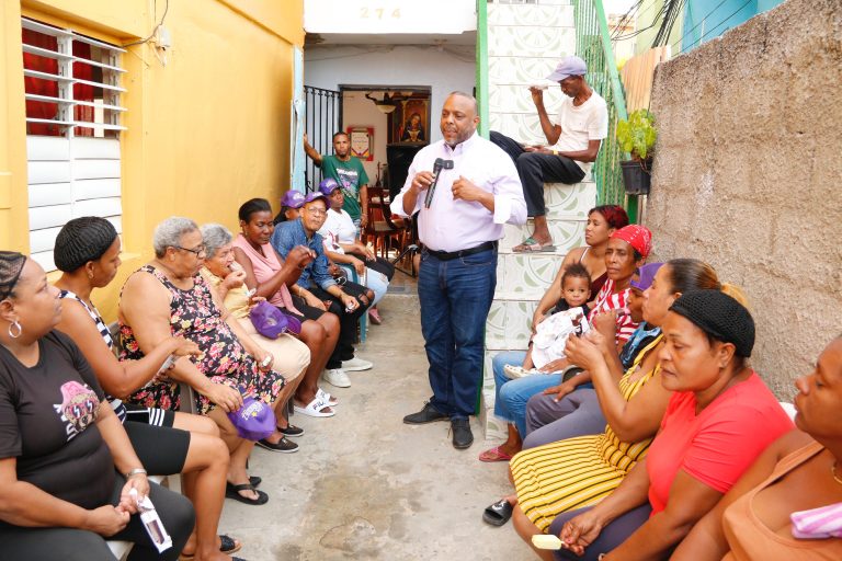 LUIS HENRÍQUEZ: "Altos Precios En Los Colmado Llevará A La Gente A Votar Contra Reelección".