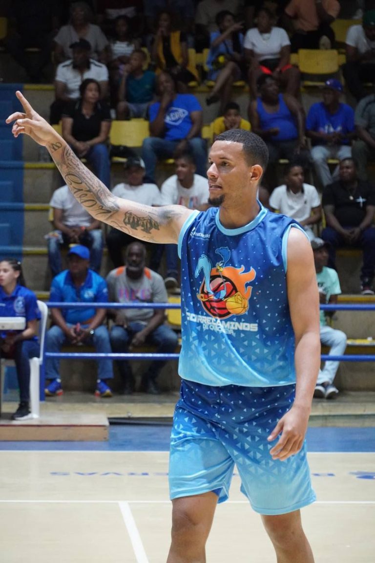 Consuelo y Quisqueya avanzan a semifinales Baloncesto Superior SPM