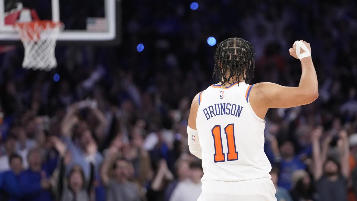 Los Knicks se llevan el segundo partido en Filadelfia y colocan serie 3-1 a su favor