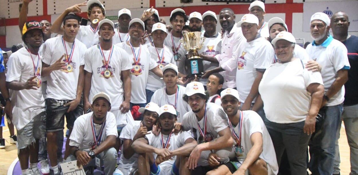 Loros Calientes conquistan título en el TBS Provincia de Santo Domingo
