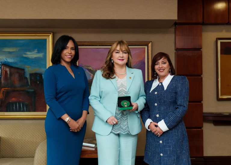 Banco Popular Dominicano Recibe Prestigioso Premio Stevie® por Innovadora Funcionalidad en su App Móvil