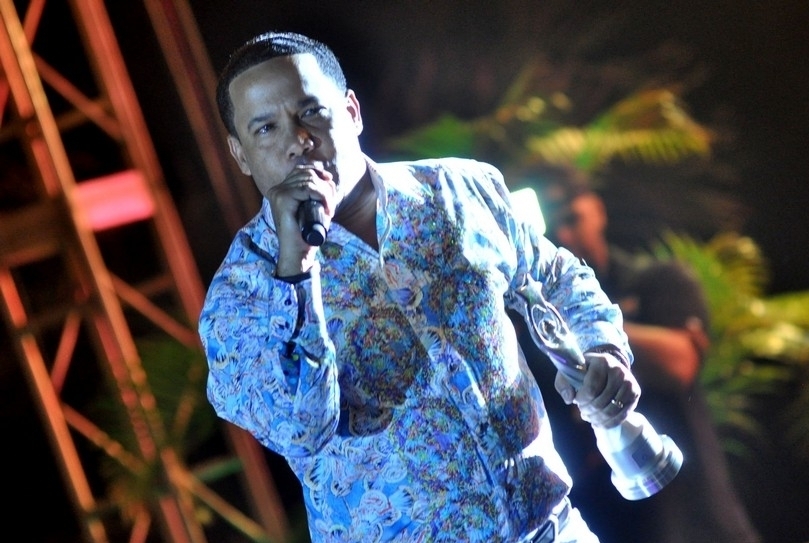 Héctor Acosta "El Torito" revela que está luchando contra el cáncer durante una presentación artística